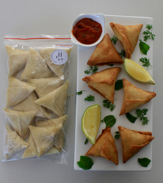 Butter Chicken Samoosas
